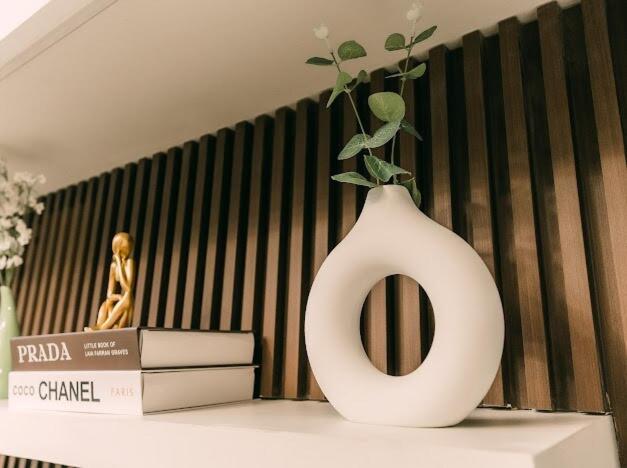 5-star Feel And Step In Luxury At Fame Residences Apartamento Manila