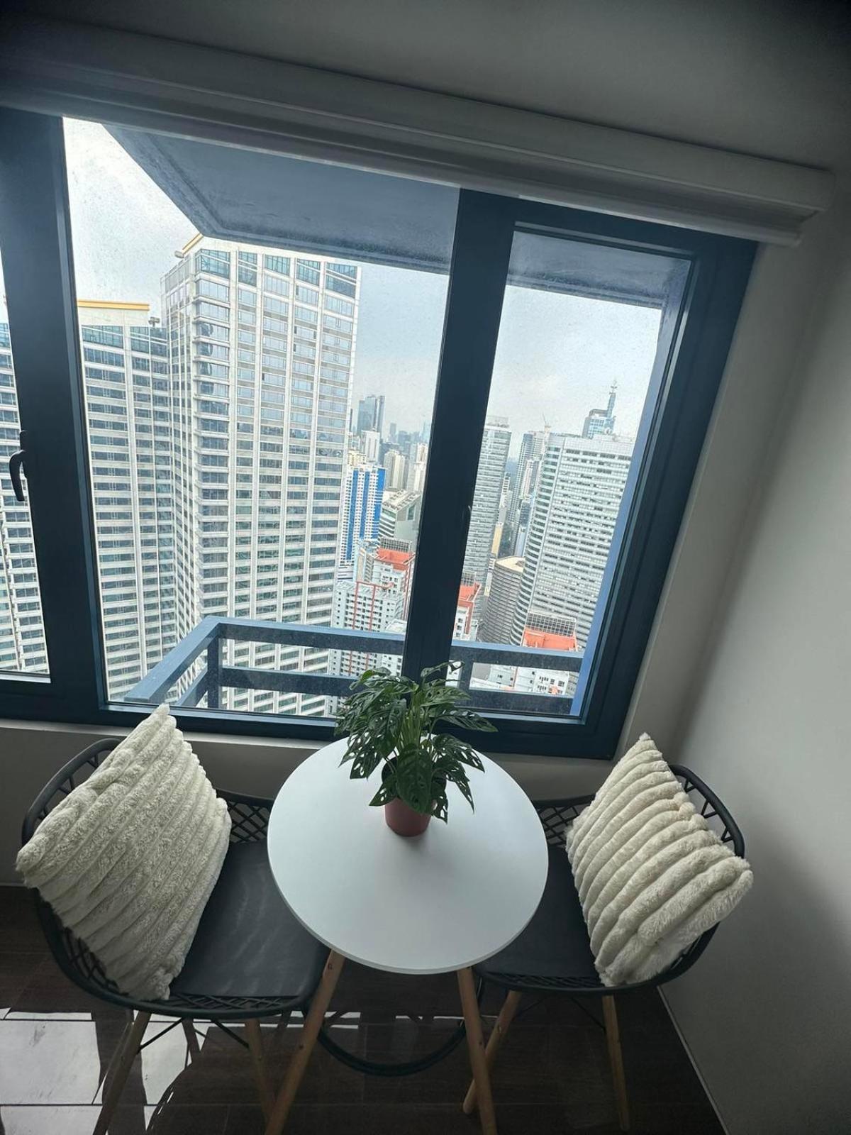 Air Residences By Christine Ph Makati Aparthotel *