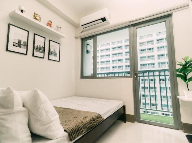 5-star Feel And Step In Luxury At Fame Residences Manila