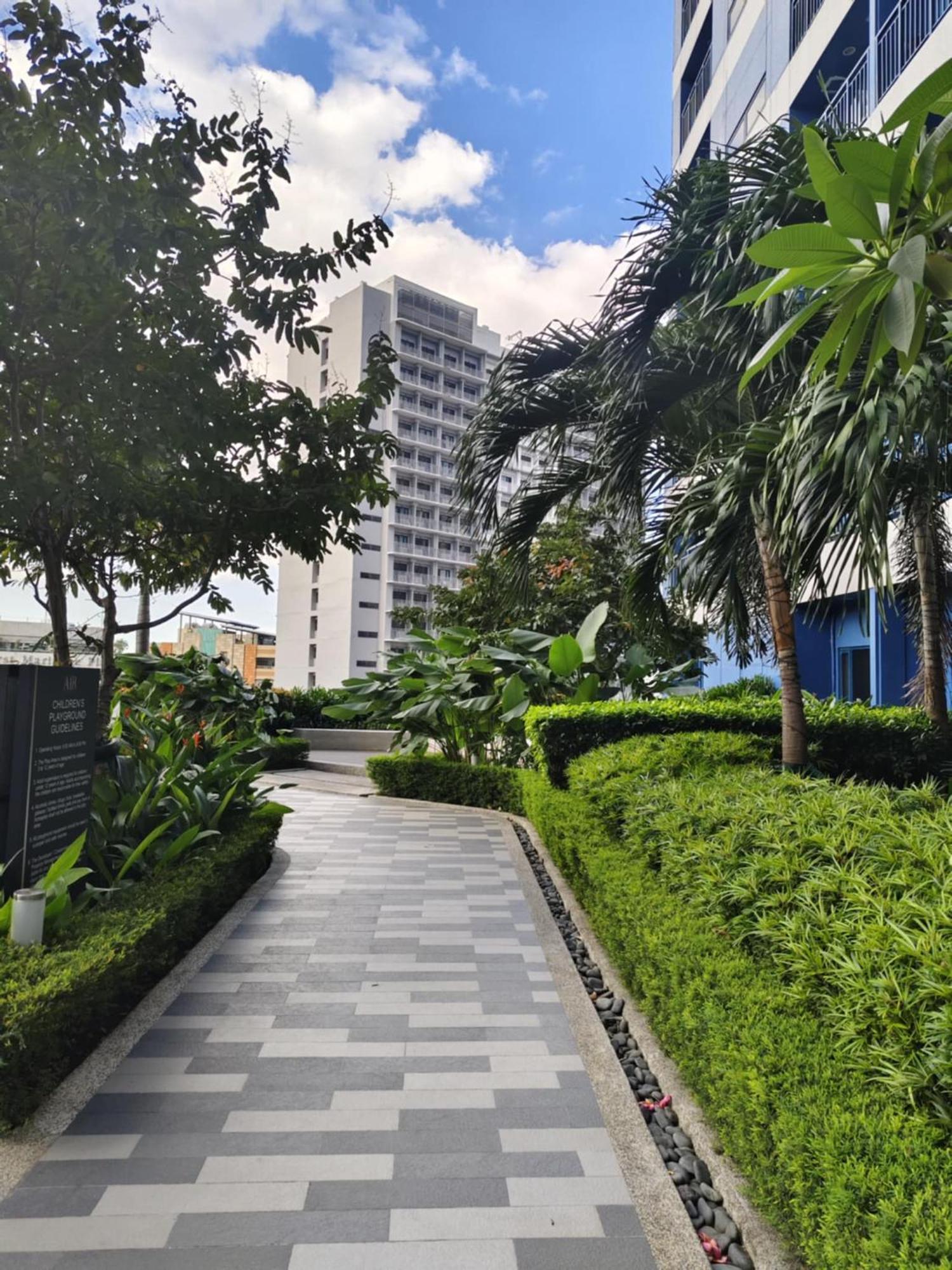 Air Residences By Christine Ph Makati Aparthotel Manila