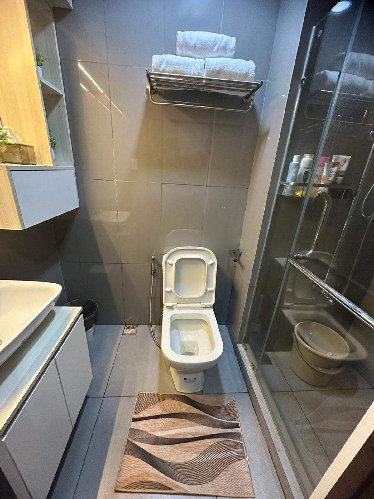 Air Residences By Christine Ph Makati Aparthotel Manila