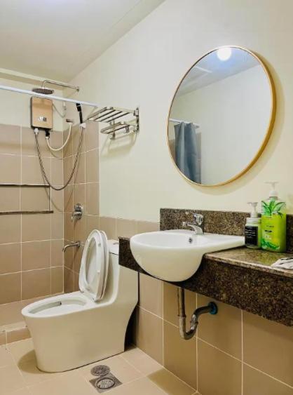 Vincondotel Near Bgc 2br Fairlane 915 Manila
