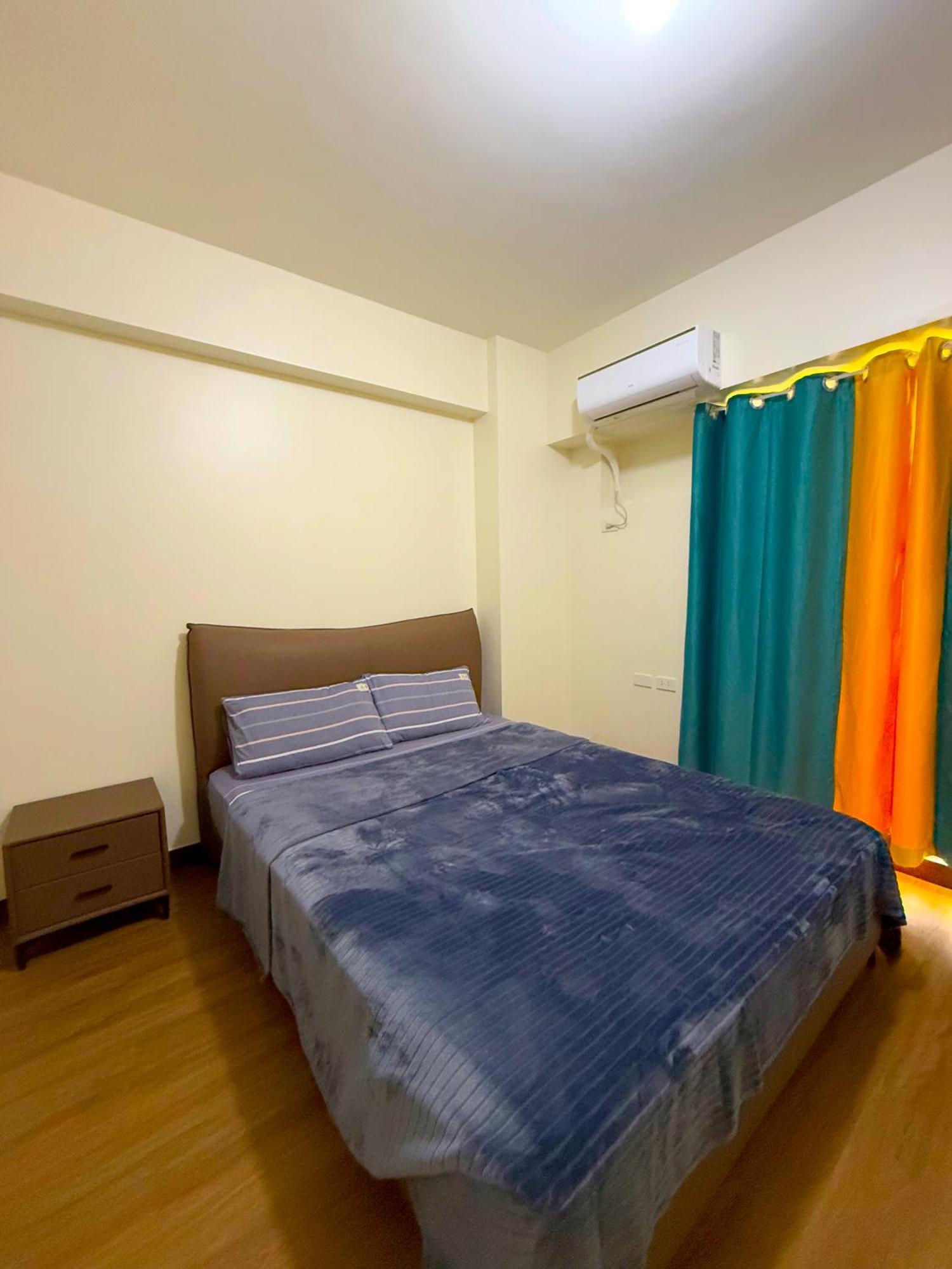 Hostel Vincondotel Near Bgc 3br Fairlane 5112 Manila