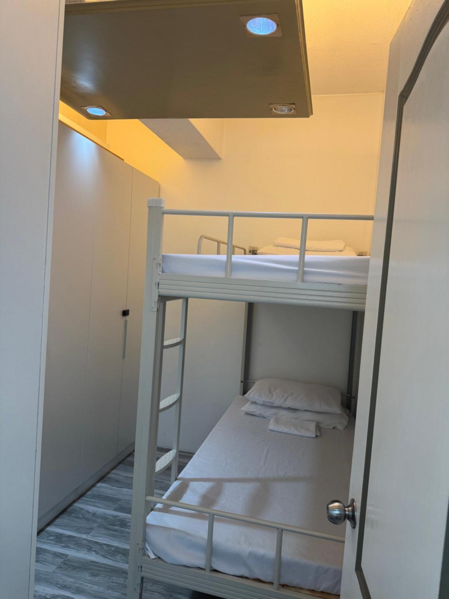 Greenhills Shopping Center 2br Apartment *