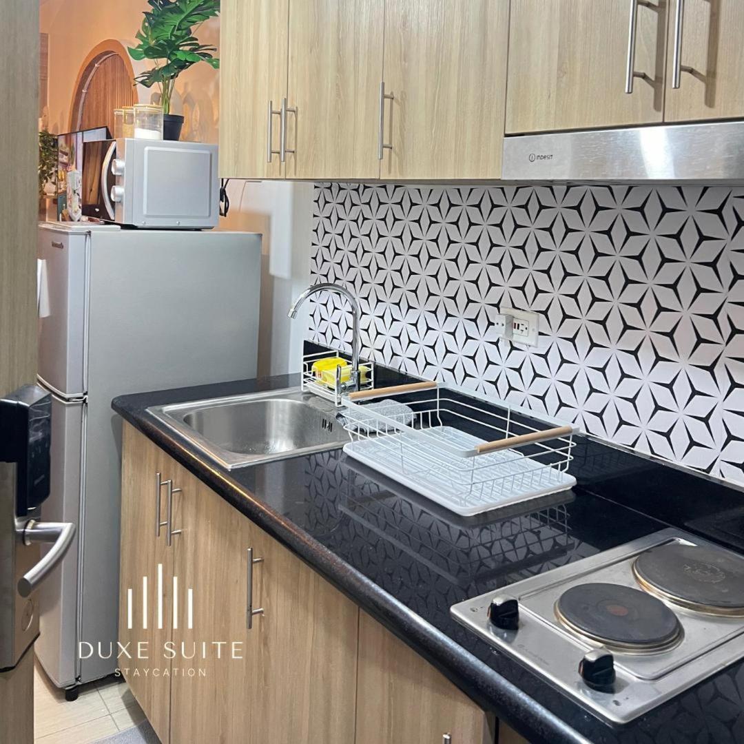 Aparthotel Duxe Suite8 Near Moa & Naia Airport Wifi Netflix Manila