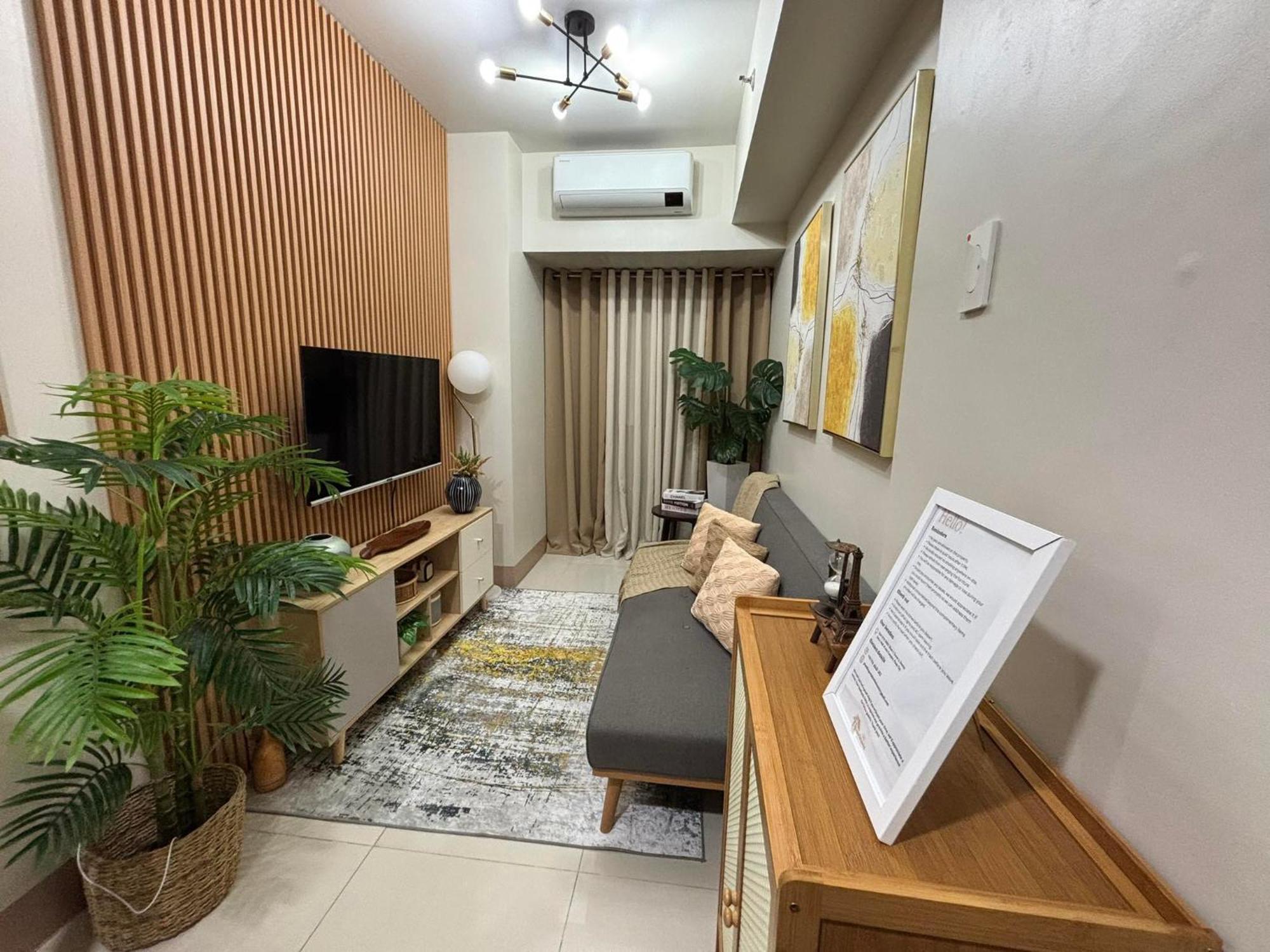 Aparthotel Unit In Pasay Near Mall Of Moa