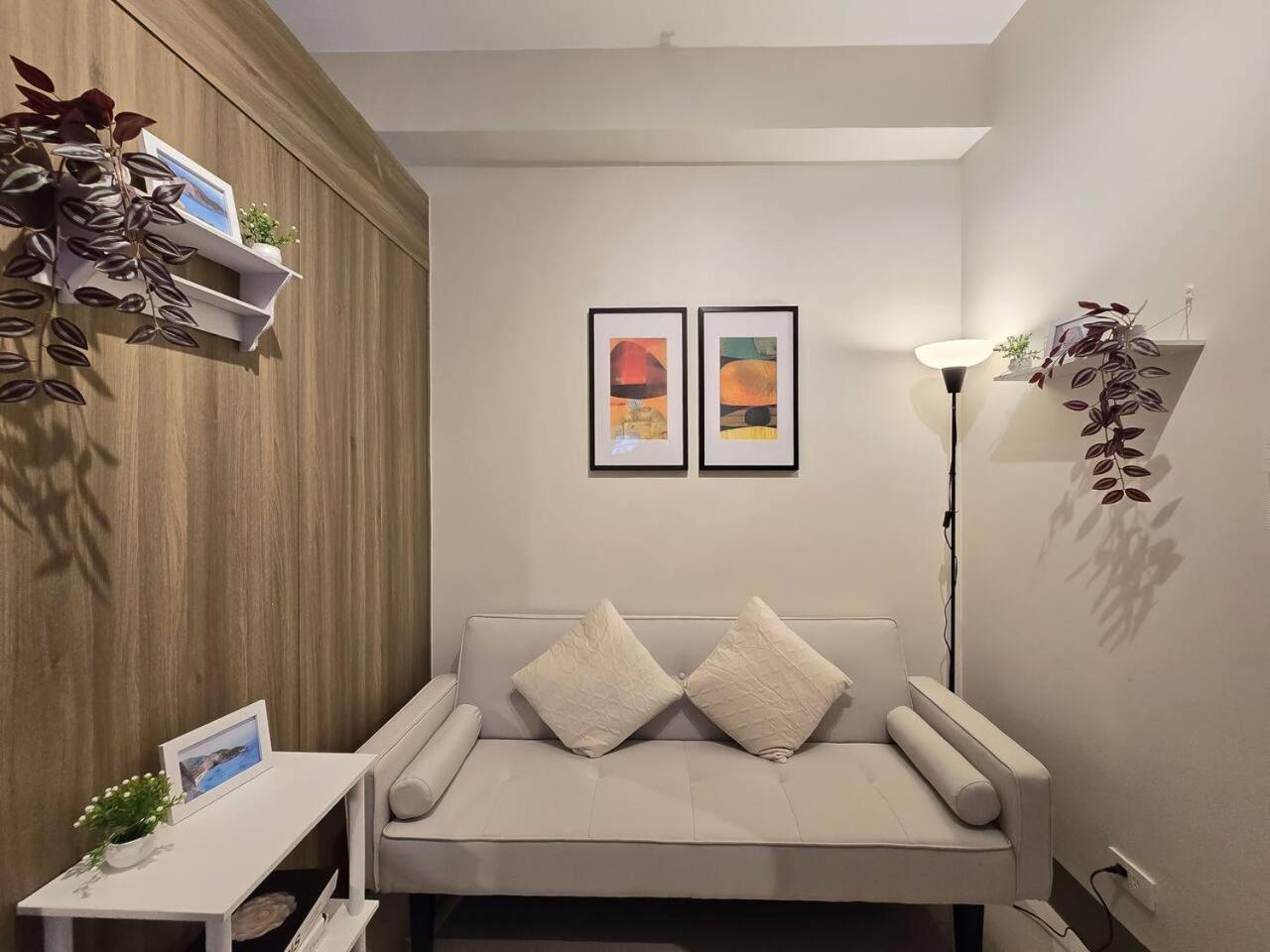 1br Unit Condotel W Balcony Fame Residences #fm61