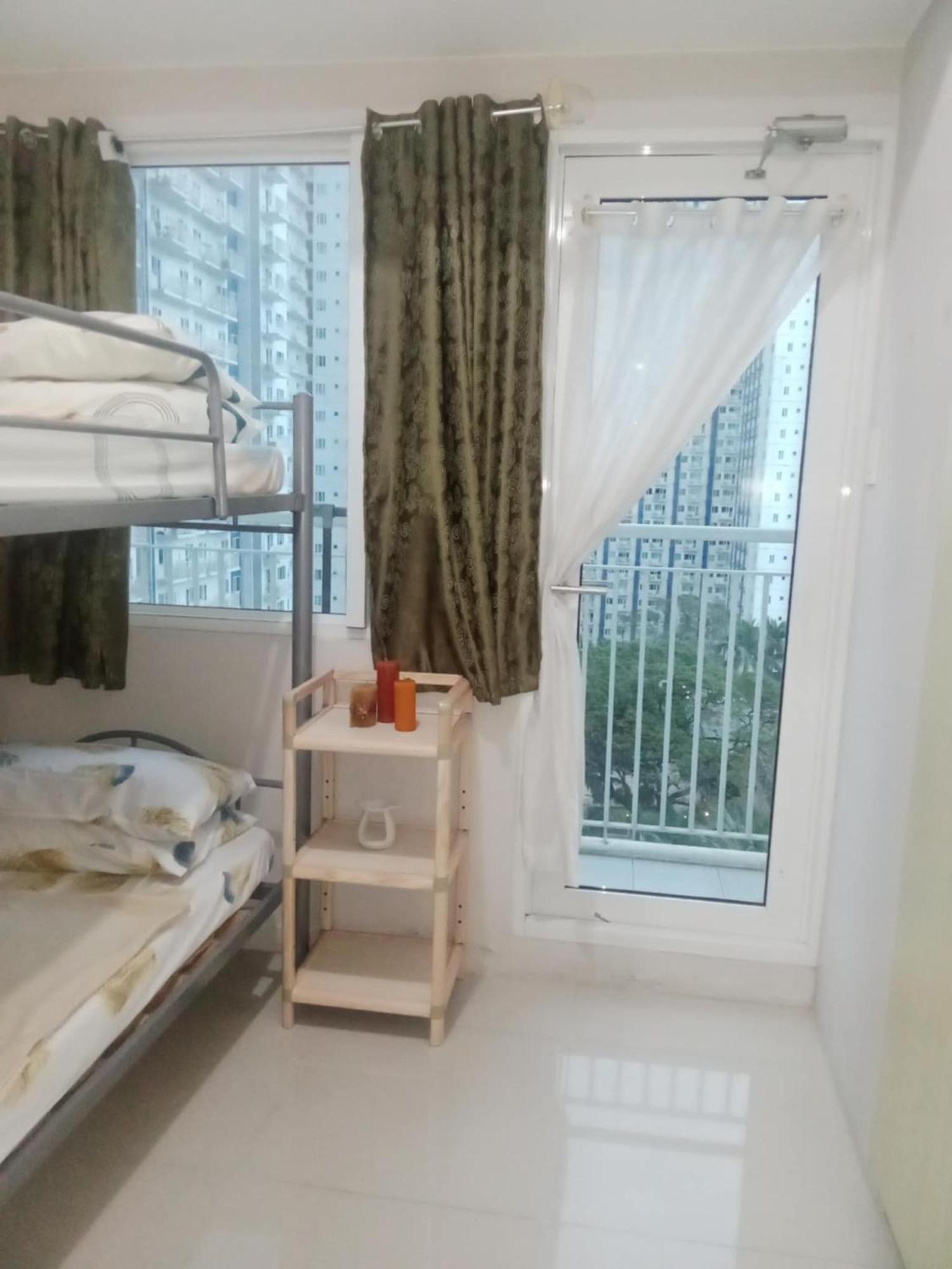 Grass Residences T3 11th Floor With Balcony Apartment *