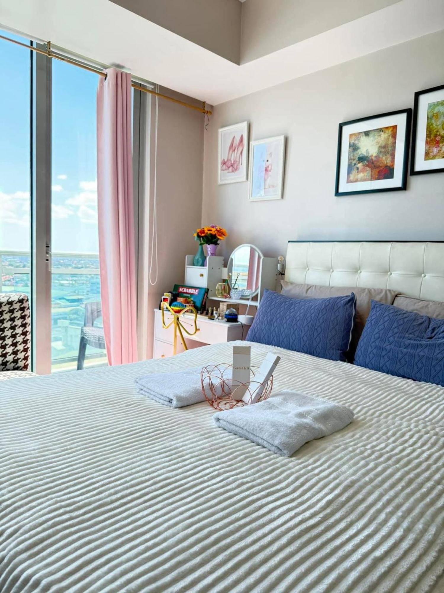 Isla Azure Staycation Manila