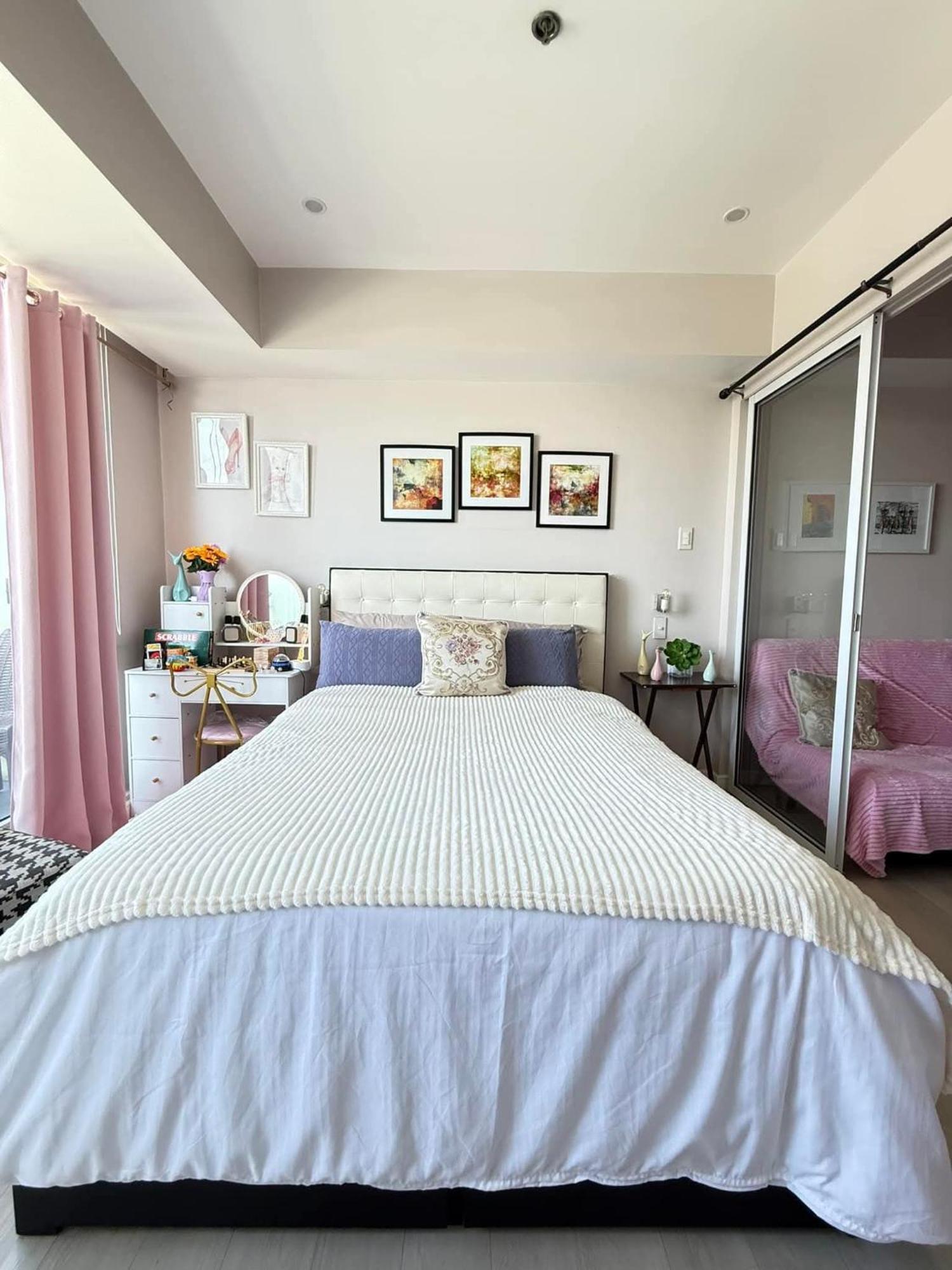 Isla Azure Staycation * Manila