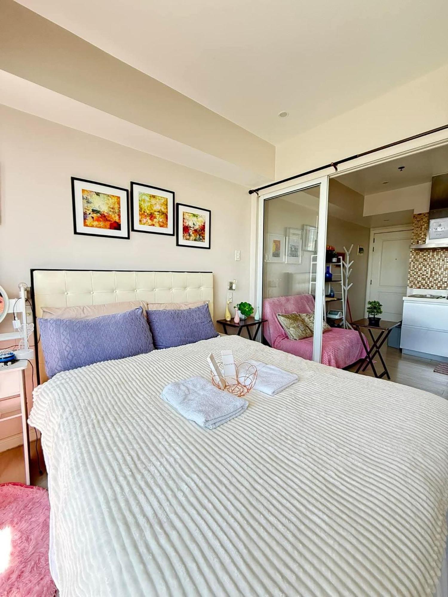 Apartment Isla Azure Staycation Manila