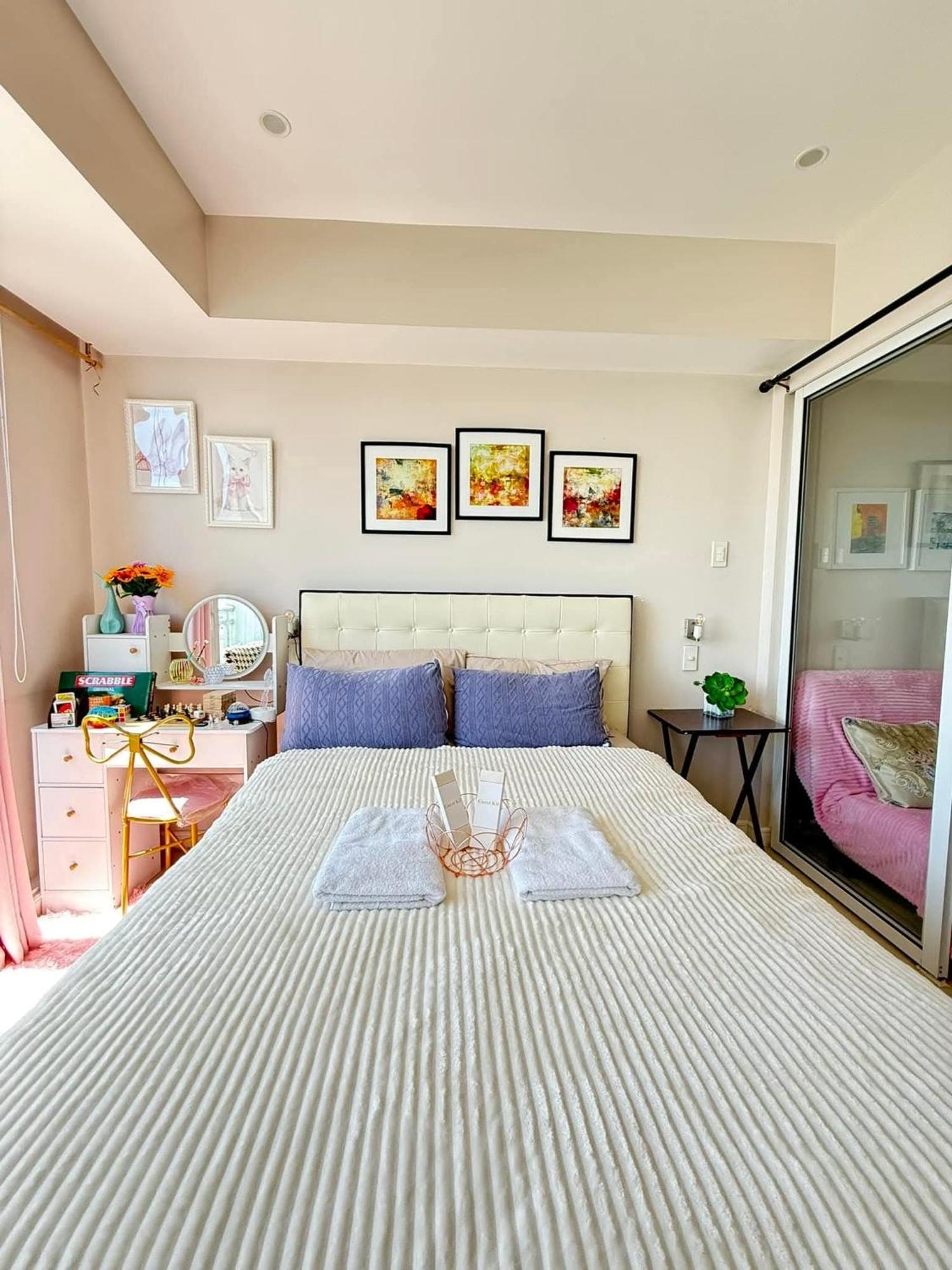 Isla Azure Staycation Apartment