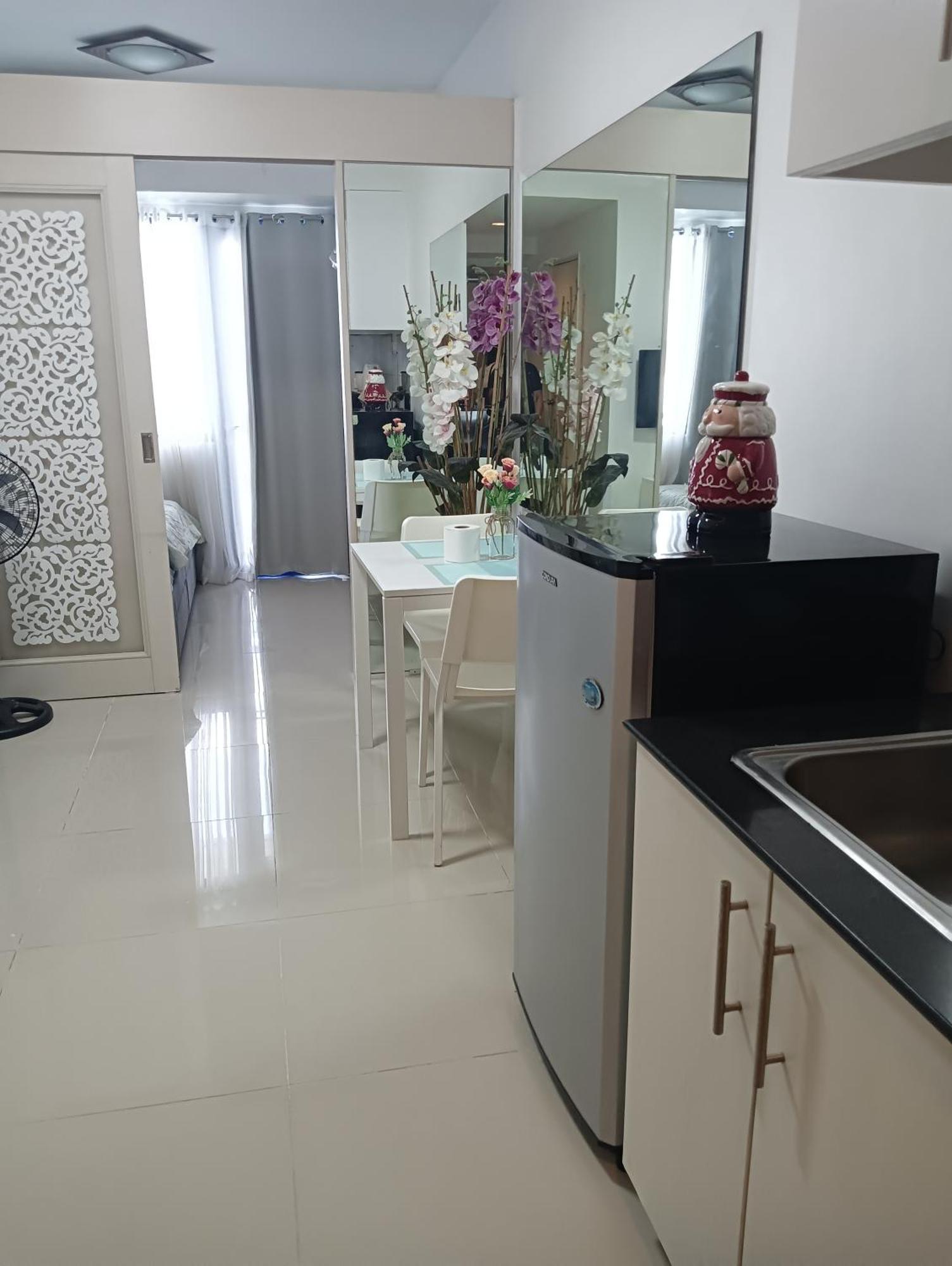 Apartment Sea Residences At Yohan's Place Manila