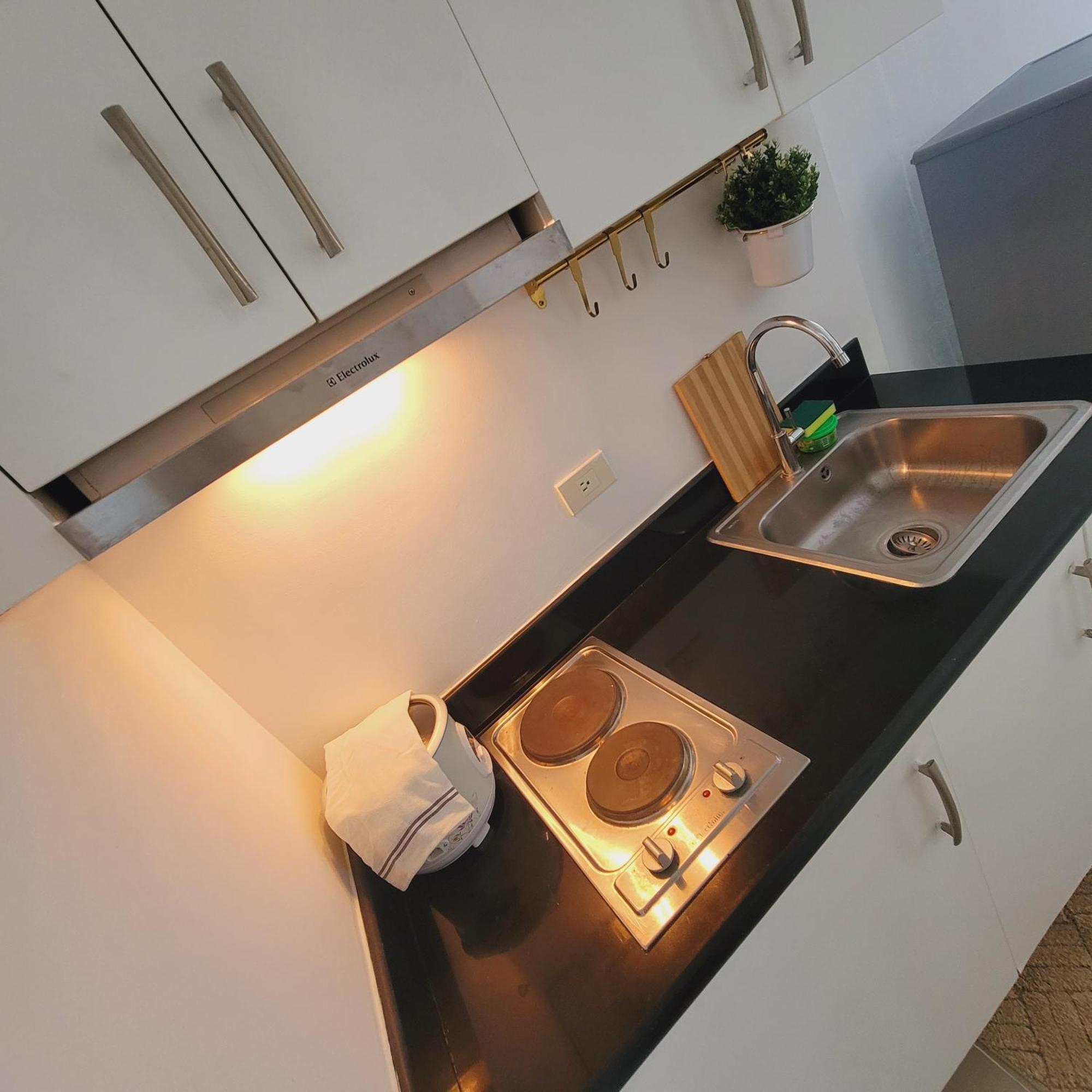 Jazz Residences Makati, Spacious By Lynz Staycation * Manila