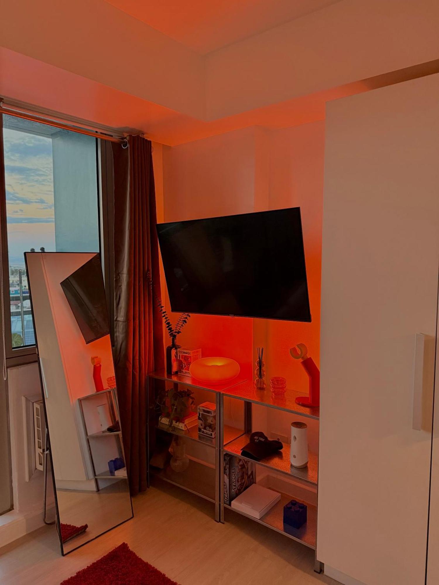 Urban Escape Pad - Azure Urban Residences