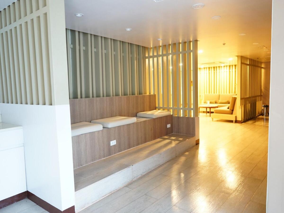 Luxury 2-bedroom At Bgc Uptown