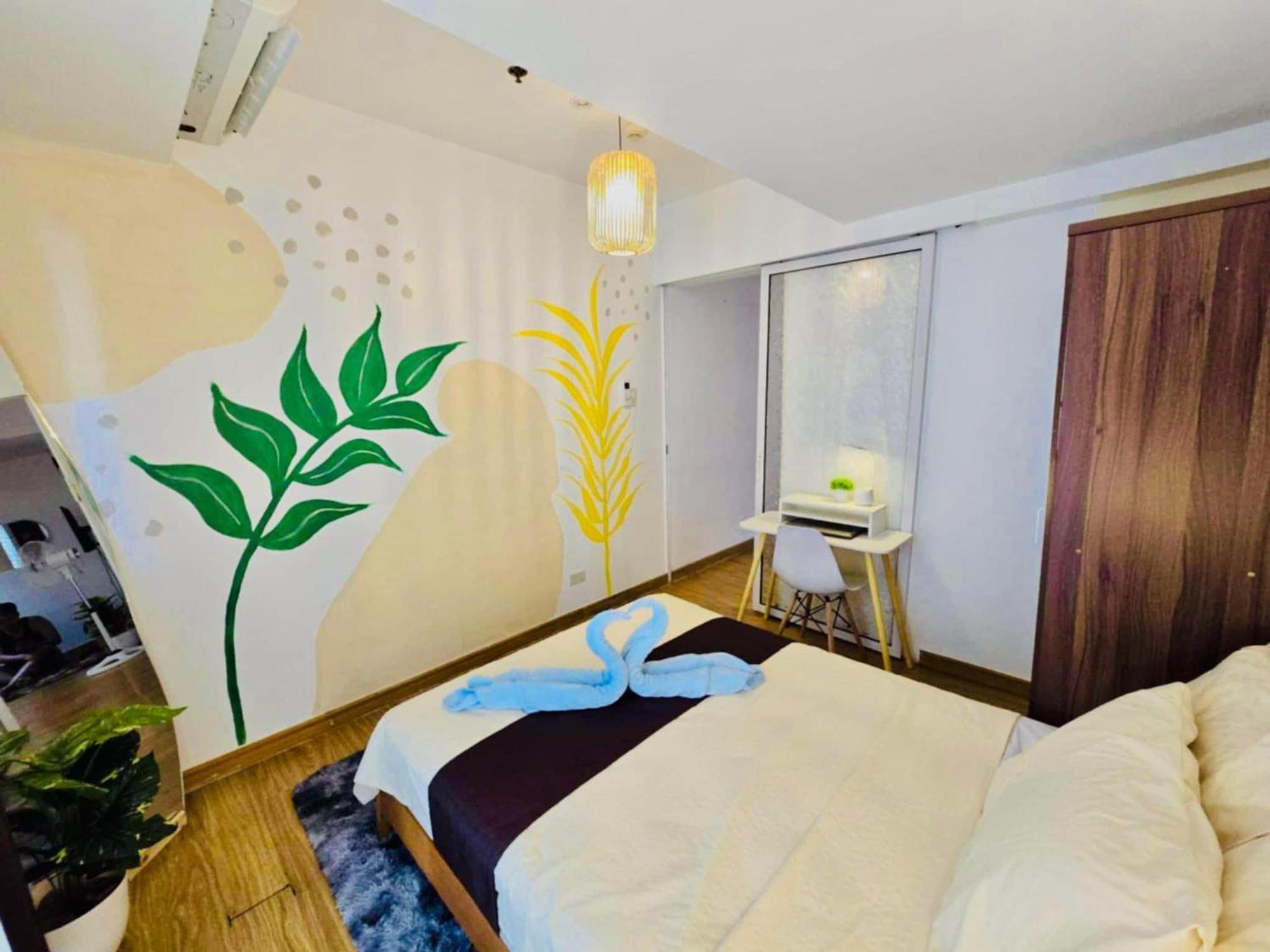 Hotel Azure Staycation By Marco