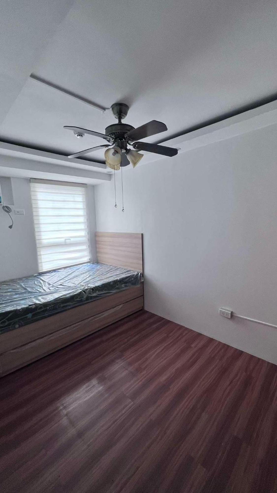 Guest house Staycation *