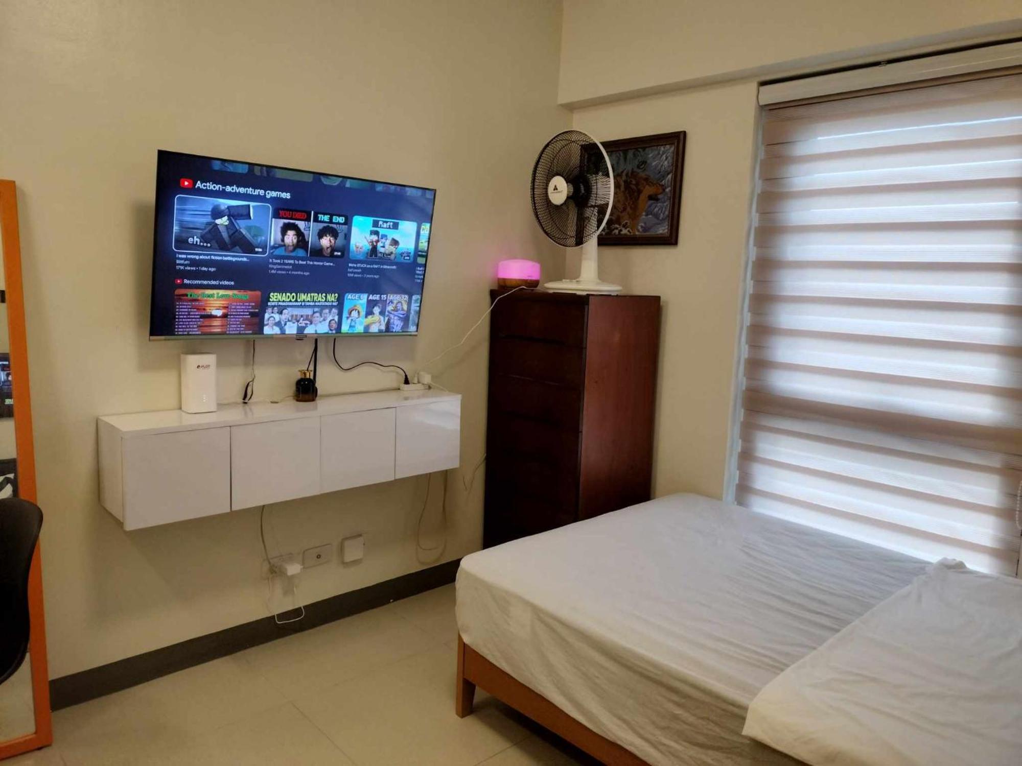 7 * Manila