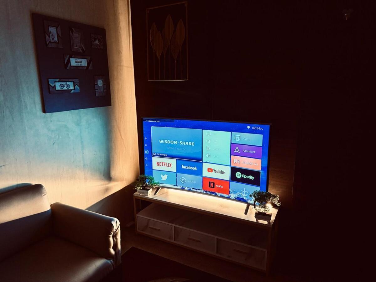 Air Residences Luxury With Balcony Netflix Wifi * Manila