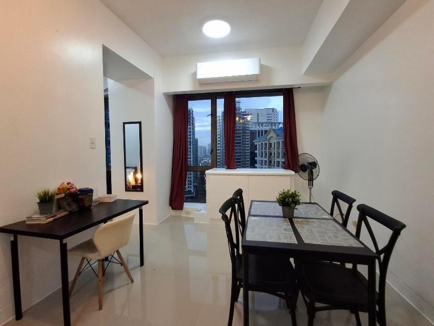 1br Modern Bellagio Oasis Burgos Circle View Bgc Apartment Manila