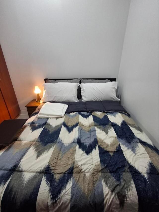 1br Modern Bellagio Oasis Burgos Circle View Bgc Apartment