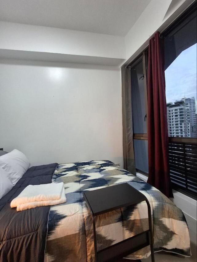 1br Modern Bellagio Oasis Burgos Circle View Bgc Apartment *