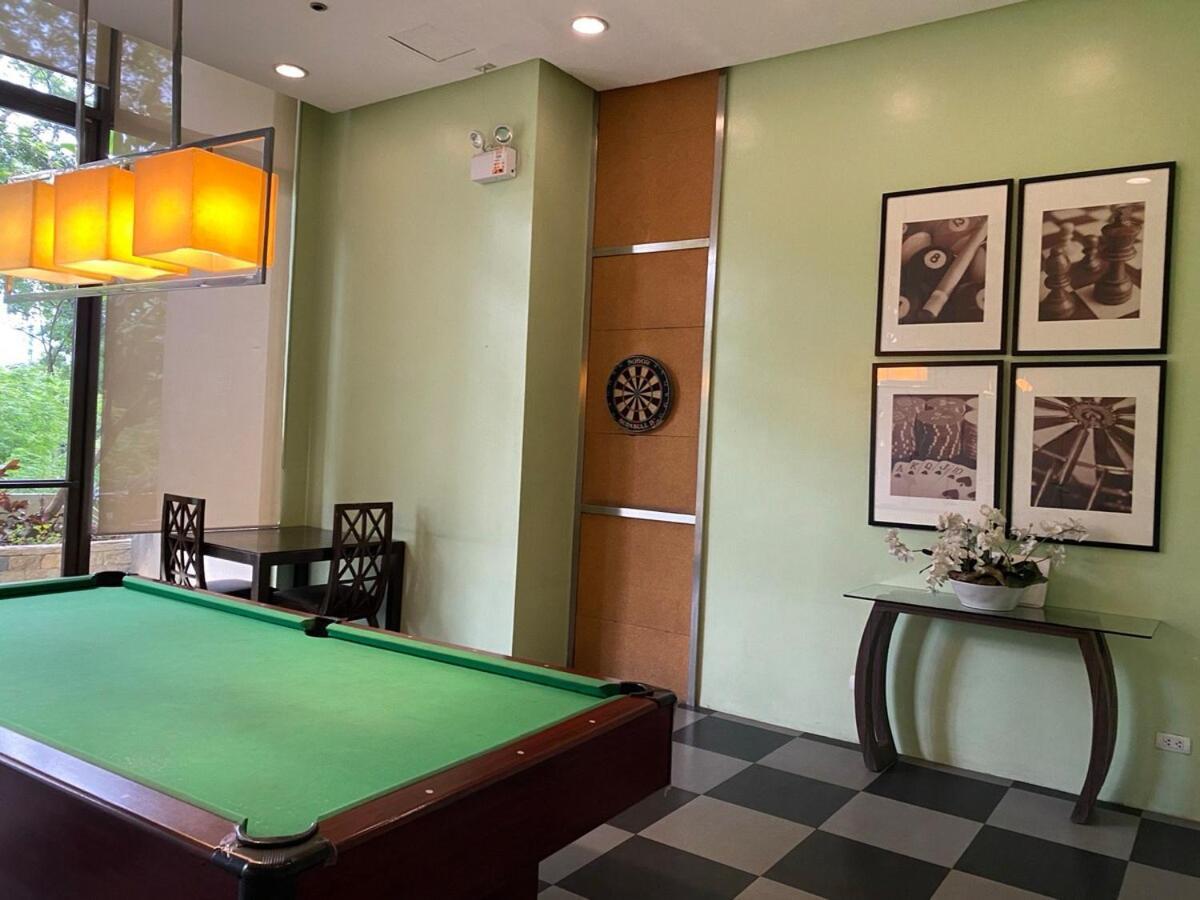 Apartment 1br Modern Bellagio Oasis Burgos Circle View Bgc