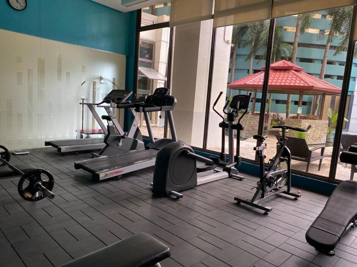 1br Modern Bellagio Oasis Burgos Circle View Bgc *