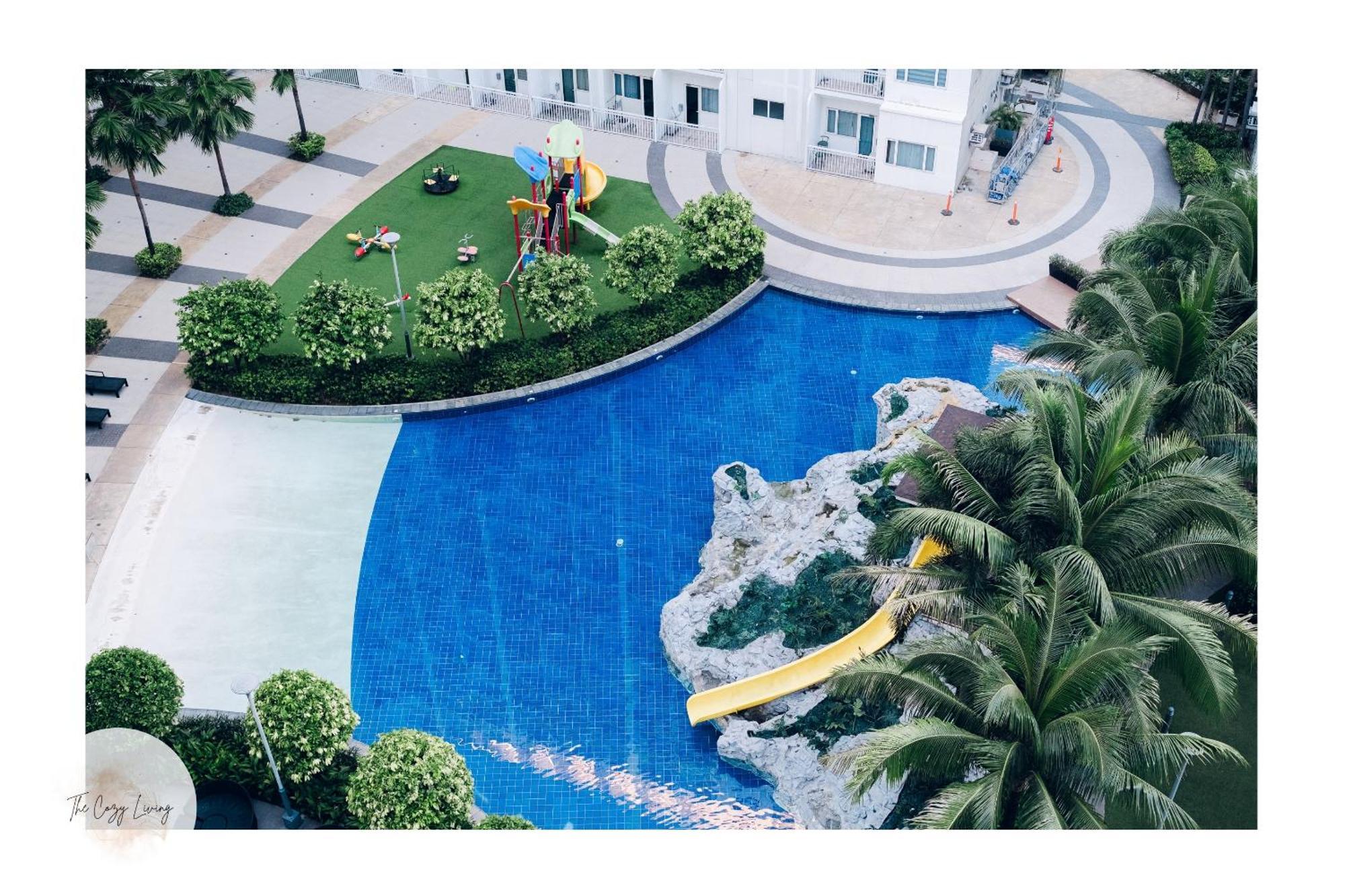 Staycation Near Moa Aparthotel