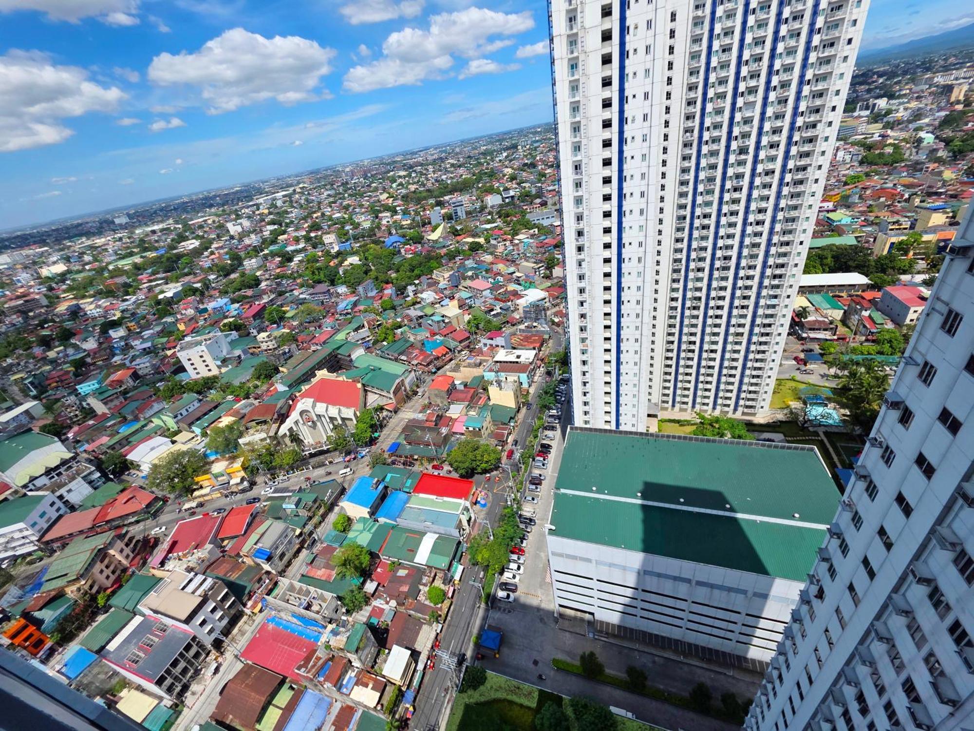 The Grass Residences Tower 4 - 35th Floor Aparthotel Manila