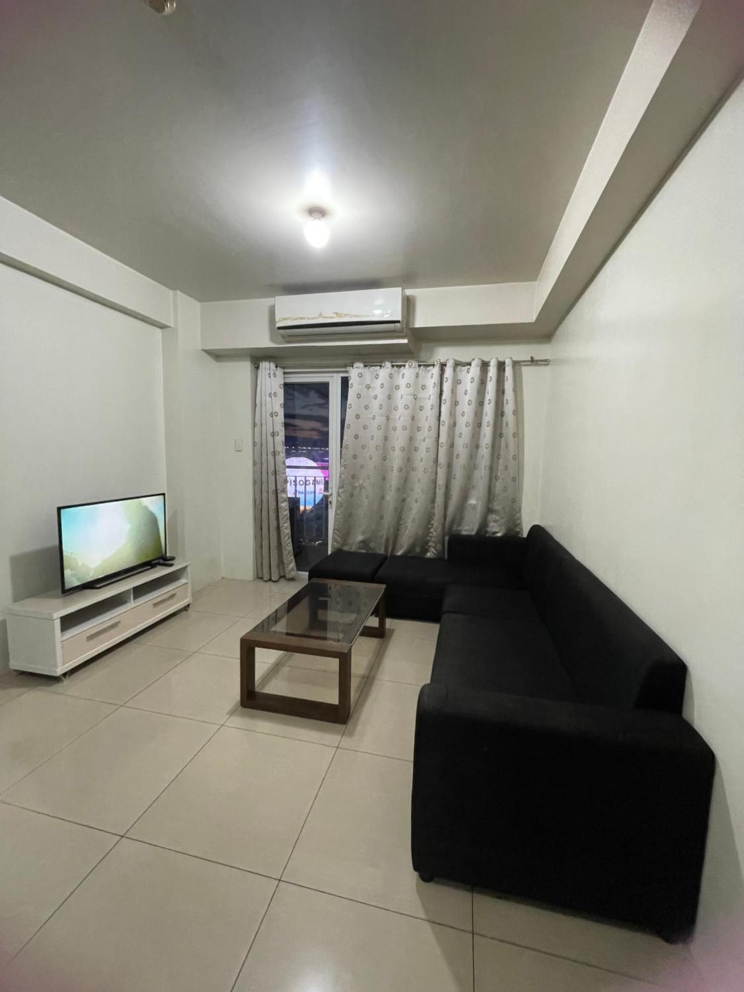 3br Moa View Firework Big Balcony 1148 Manila