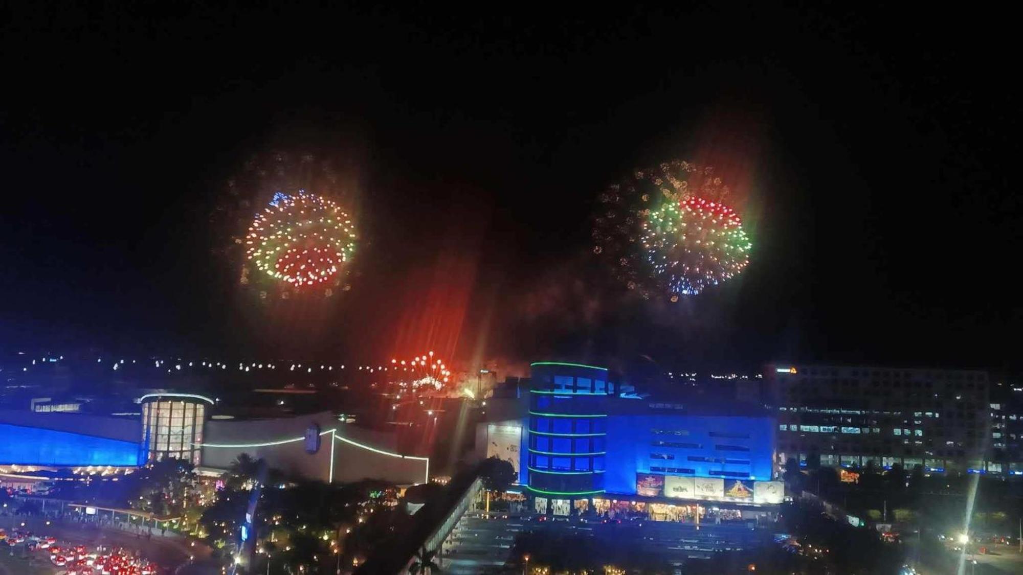 Apartment 3br Moa View Firework Big Balcony 1148 Manila
