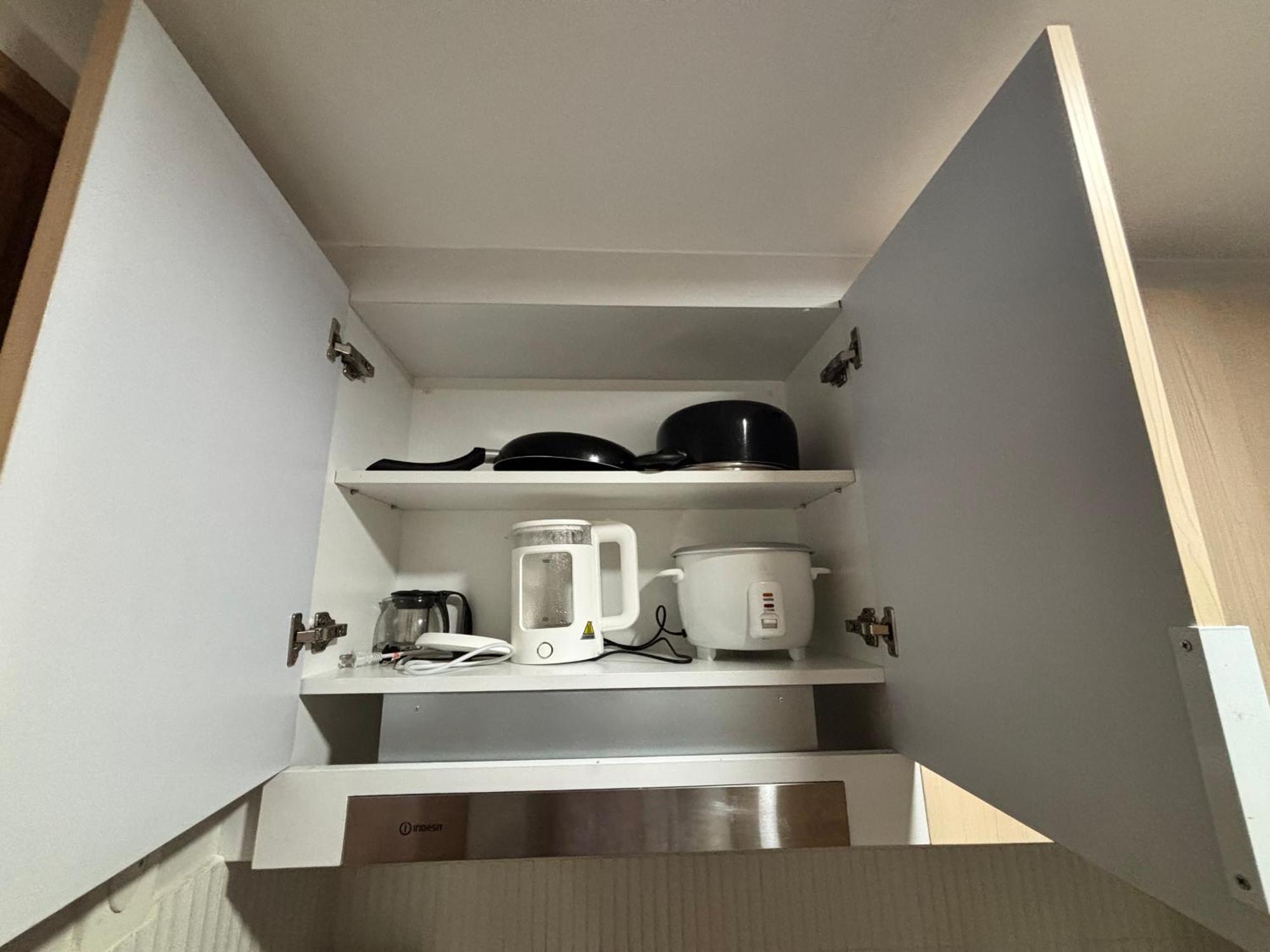 Whole Unit Near Mall Of - Calix Unit * Manila