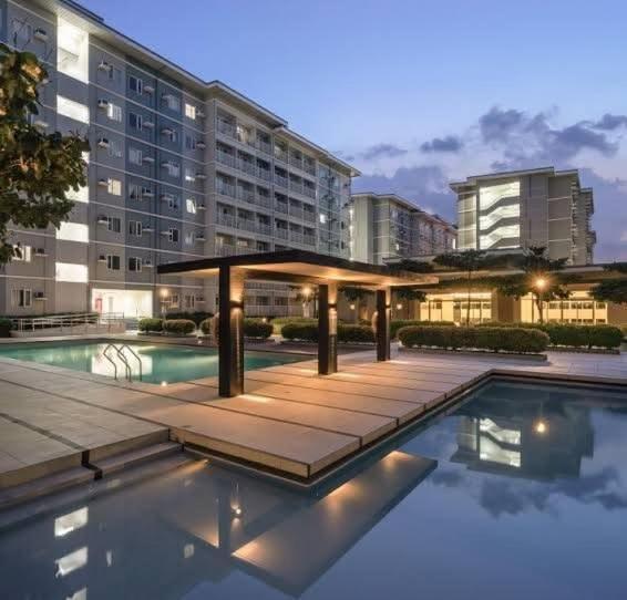 T17 Trees Residences Sm Fairview Apartment Manila