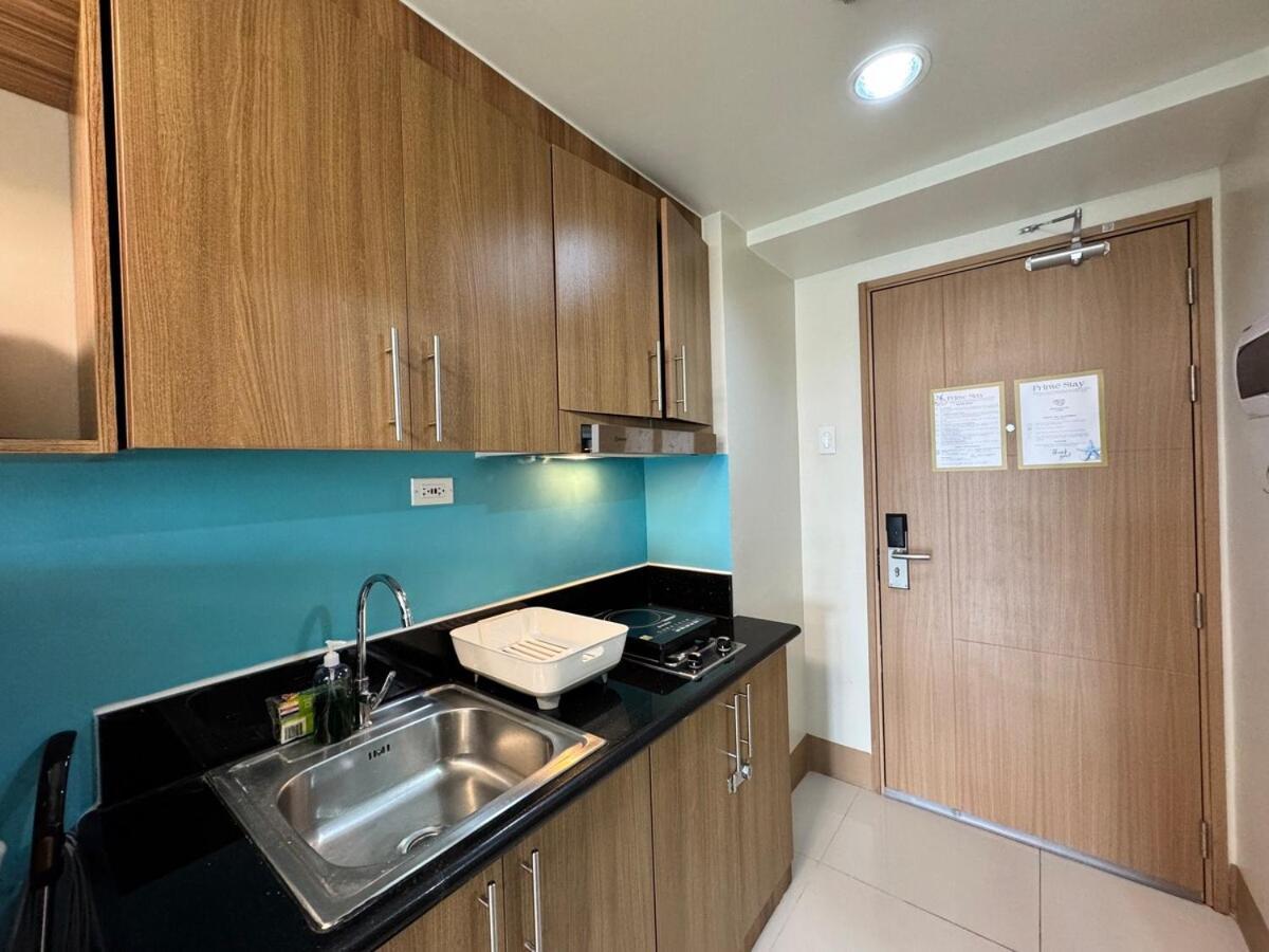 Apartment Shore 3 Residences 1659 Infront Of Sm Moa
