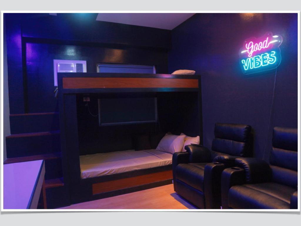 Aparthotel Unit At Quezon Trees Residences Manila