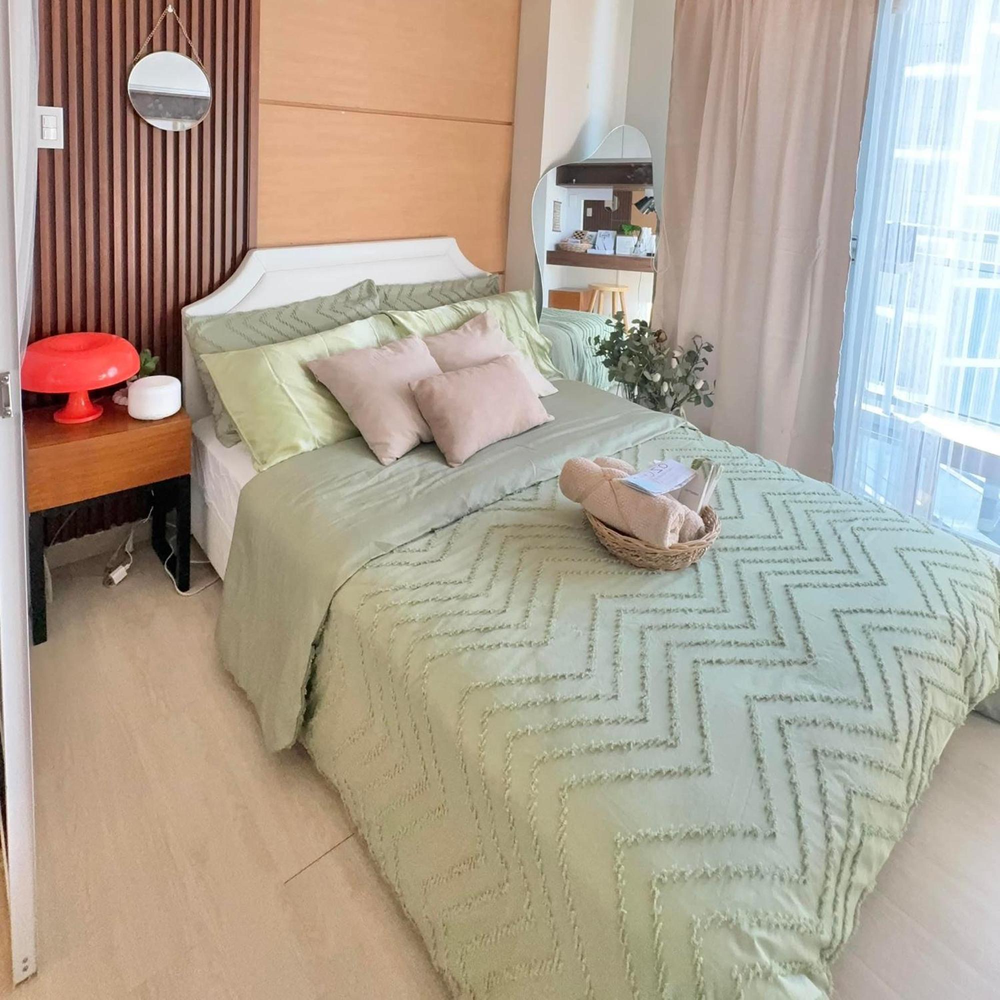 Serene Cove Azure Apartment