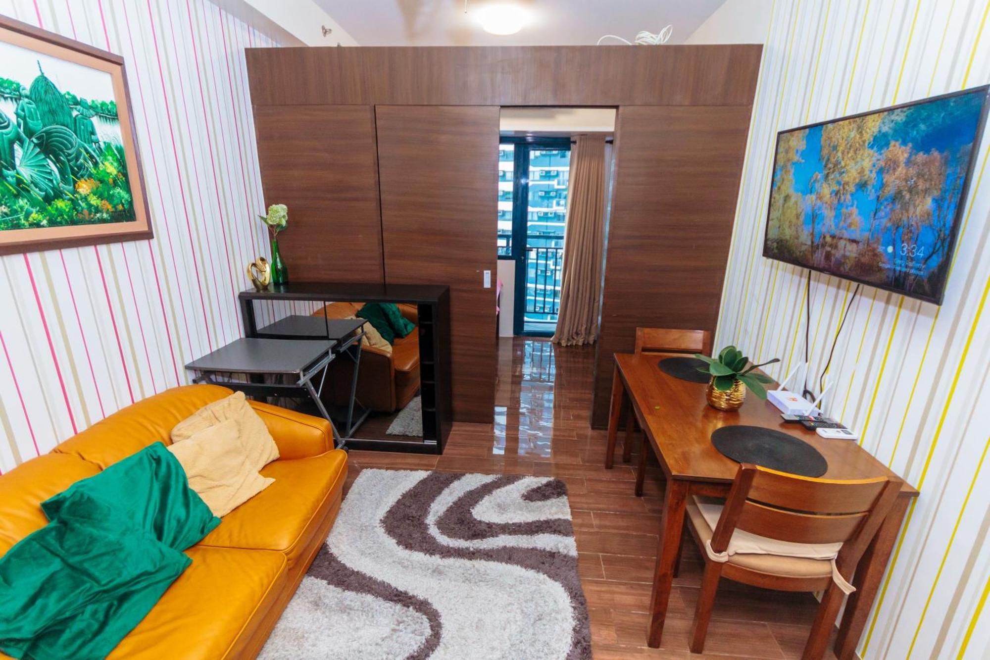 Apartment Boutique Air Retreat Relax Laugh Swim Gym Car Park 1767 Manila