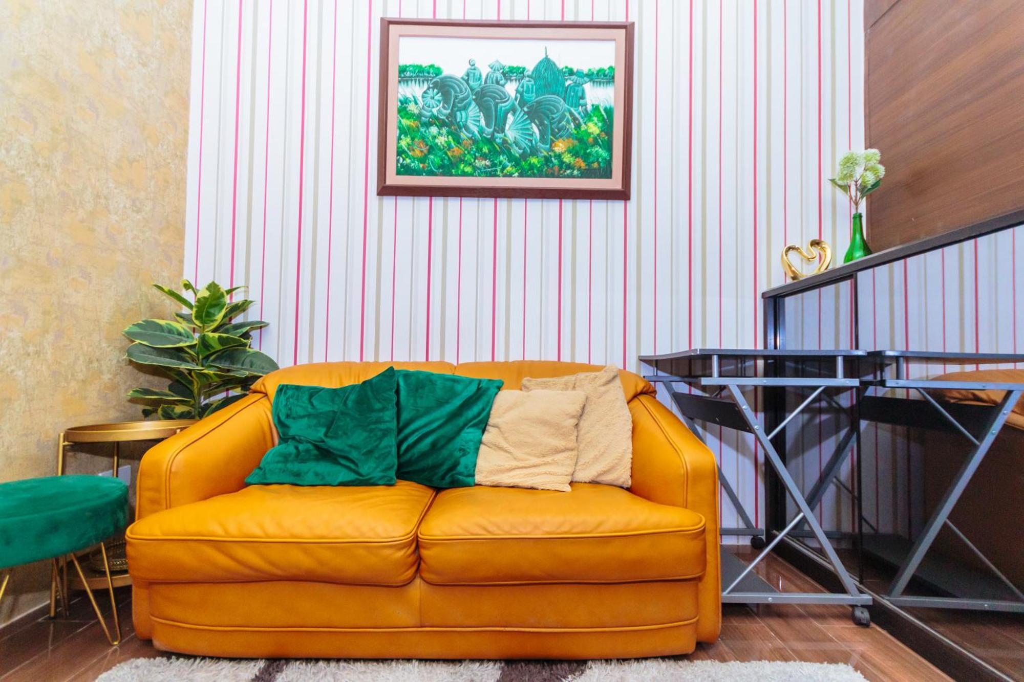 Boutique Air Retreat Relax Laugh Swim Gym Car Park 1767 * Manila