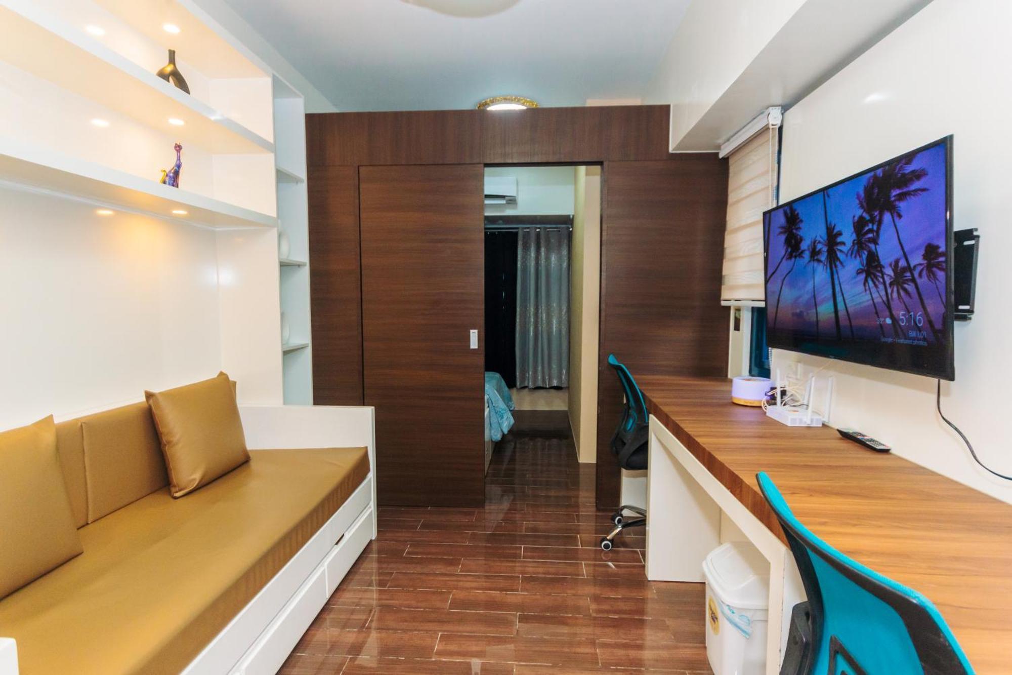 Boutique Air Retreat Relax Laugh Swim Gym Car Park 1767 Apartment *