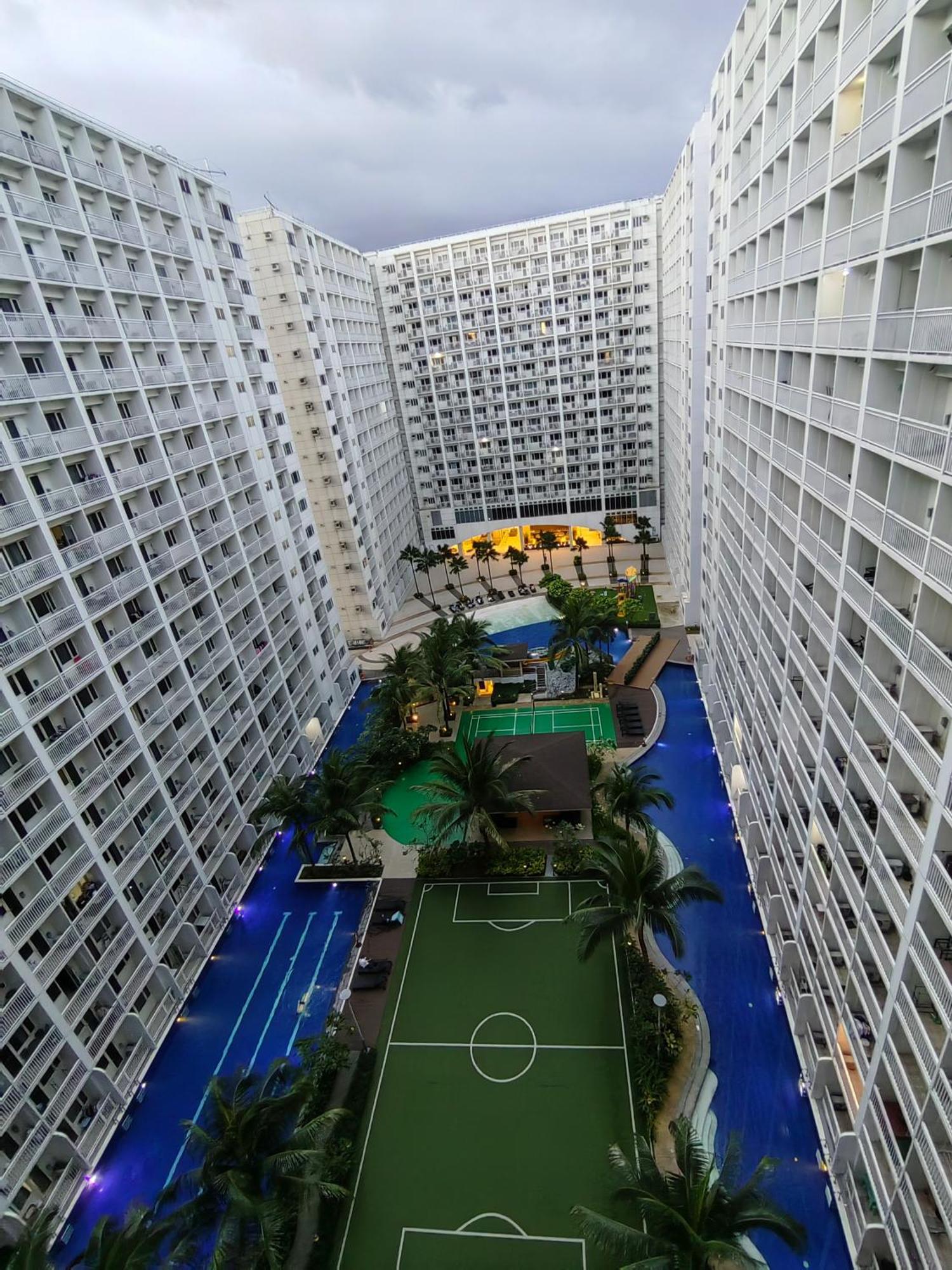 Mk Luxury Staycation Guest house Manila