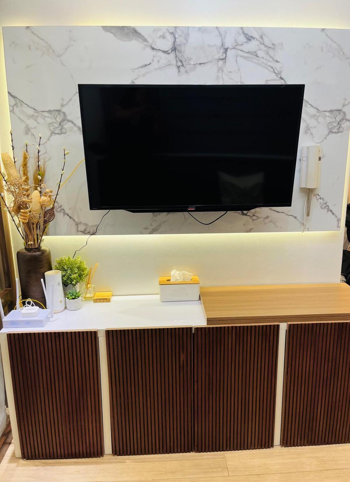 In Coast Residences, Pasay Apartment *