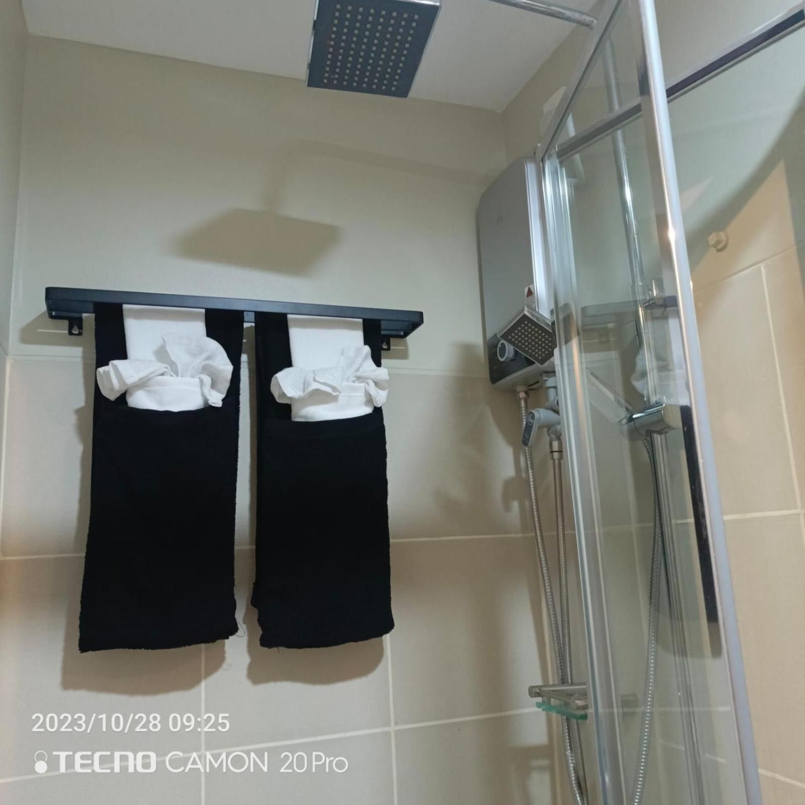 Cozy New 1br Fame Residences With Balcony Apartamento