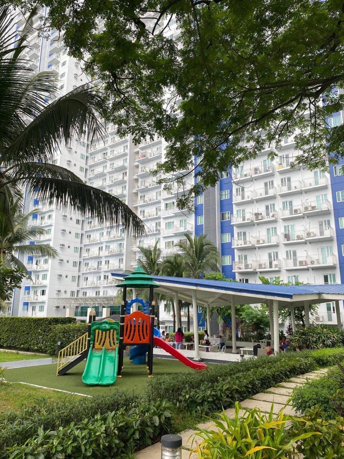 Grass Residences T3 11th Floor With Balcony *