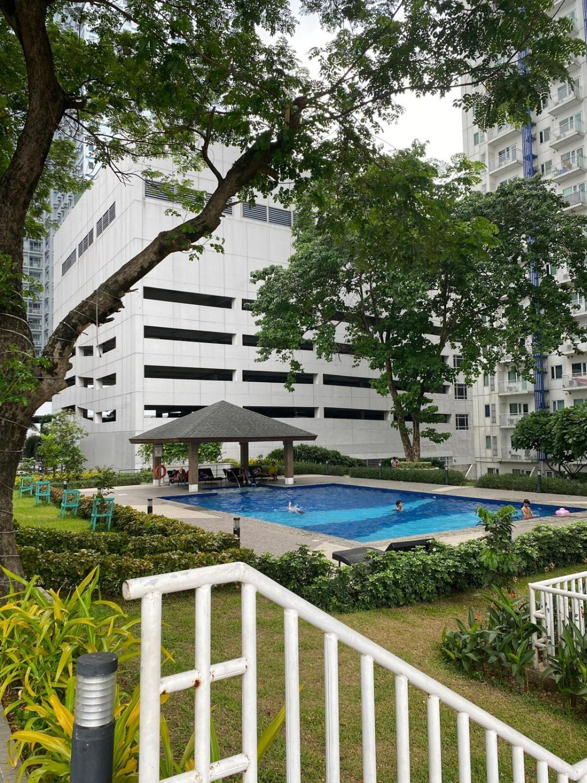 Grass Residences T3 11th Floor With Balcony Apartment