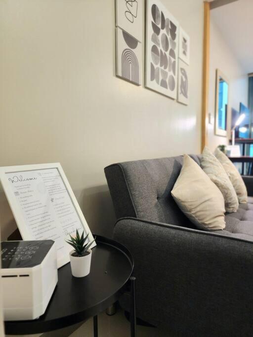 Cozy Comfy 1br W/ Mall Access Netflix Fast Wi-fi *