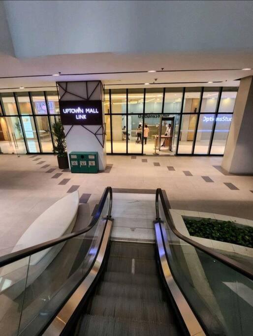 Cozy Comfy 1br W/ Mall Access Netflix Fast Wi-fi * Manila