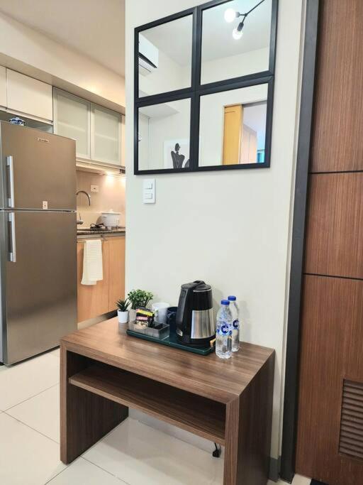 Cozy Comfy 1br W/ Mall Access Netflix Fast Wi-fi Manila