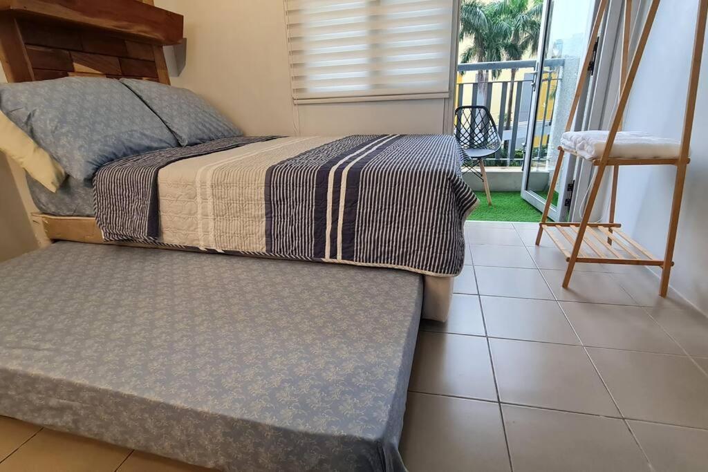 Apartamento Affordable In Makati W/ Wi-fi, Netflix, Pool Manila